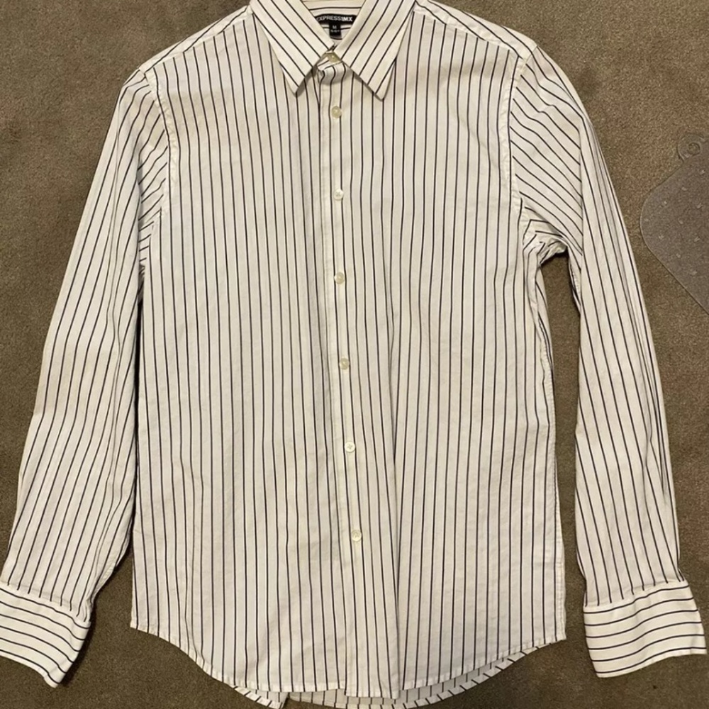 Express Mens Stripe Button Down Sz. M 15-15 1/2